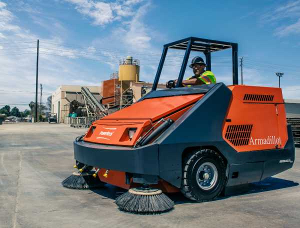 Xe-quet-rac-hut-bui-nha-xuong