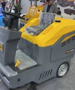 Xe quét hút bụi ngồi lái MAGNUM MN-C150