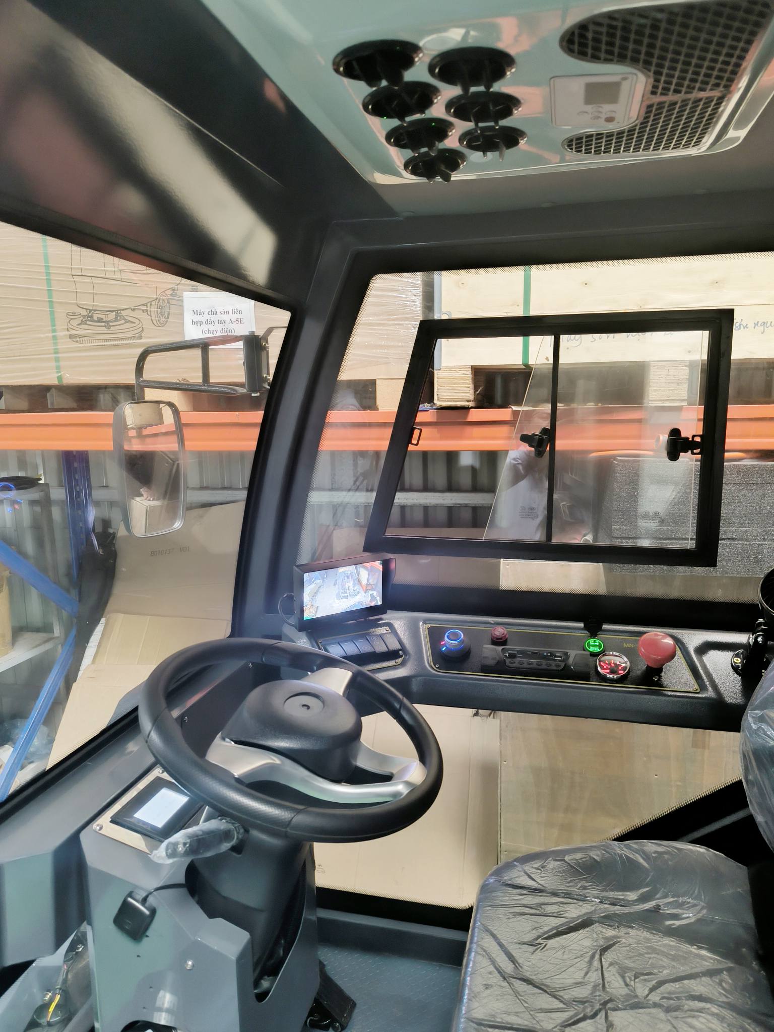 xe-quet-duong-do-thi-mn-s1800r-4