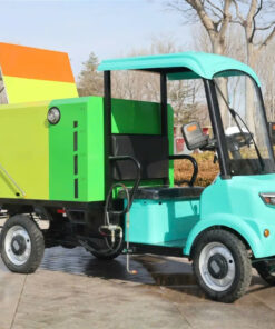 Xe điện 4 bánh phun nước rửa đường